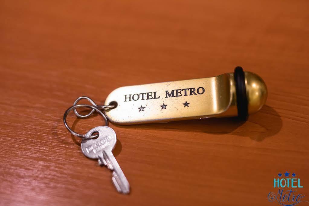 Hotel Metro Будапешт Экстерьер фото